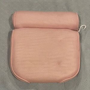 Bath pillow
